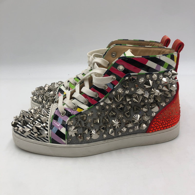 【現状渡し品】【メンズ】 Christian Louboutin クリスチャンルブタン REMIX FLAT PAT HI-CUT SNEAKER スタッズ レザー ハイカット スニーカー 靴 183-251217-ks-20-tei サイズ：41 カラー：マルチカラー 万代Net店