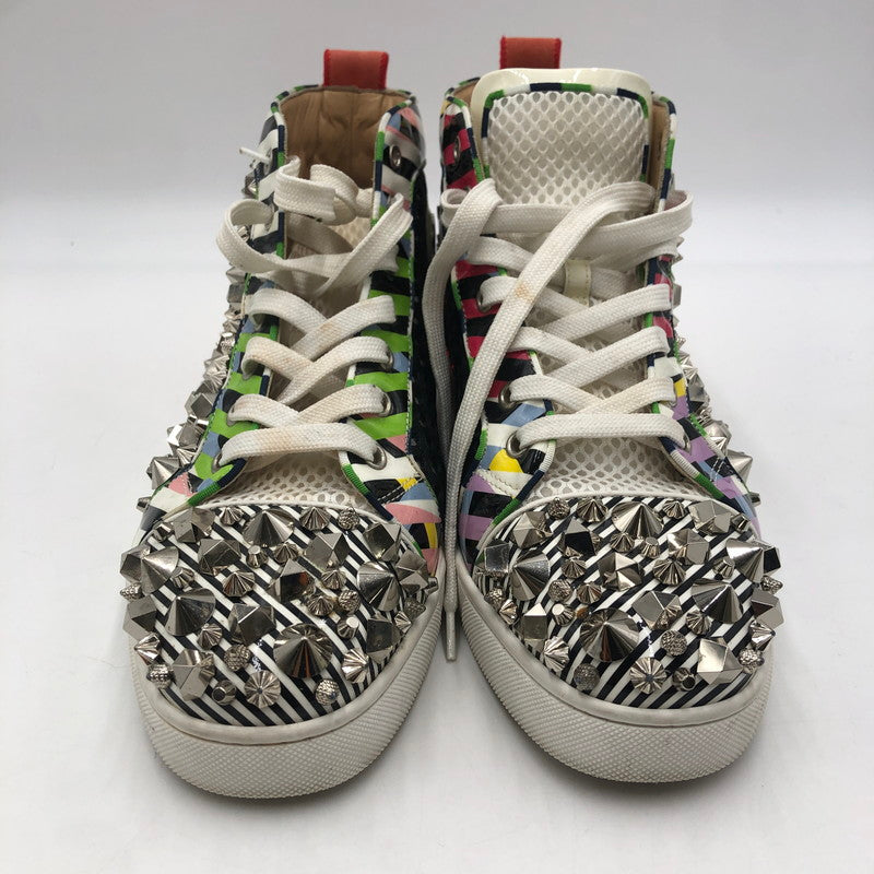 【現状渡し品】【メンズ】 Christian Louboutin クリスチャンルブタン REMIX FLAT PAT HI-CUT SNEAKER スタッズ レザー ハイカット スニーカー 靴 183-251217-ks-20-tei サイズ：41 カラー：マルチカラー 万代Net店