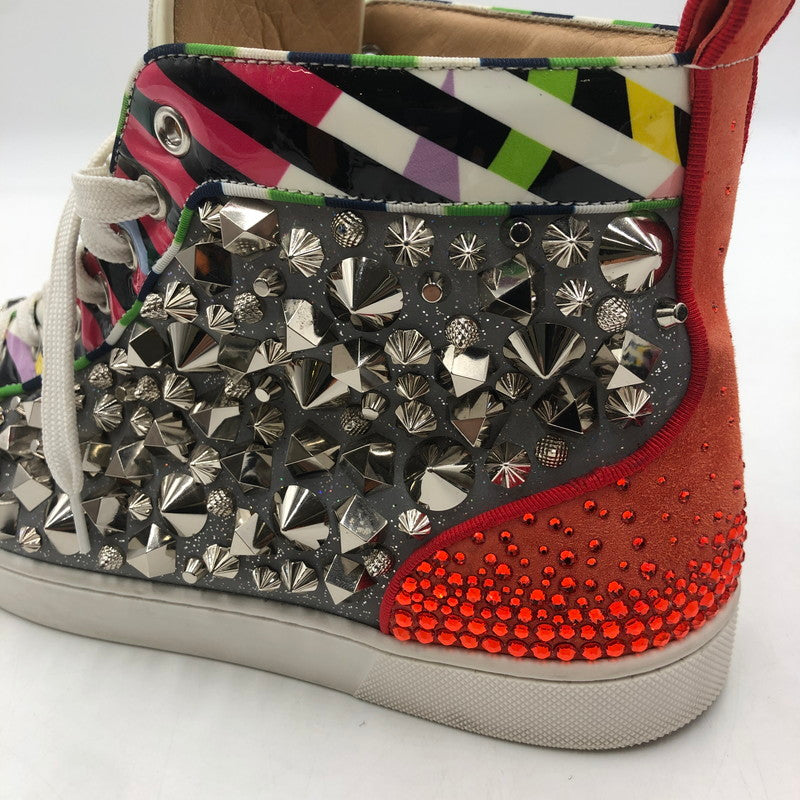 【現状渡し品】【メンズ】 Christian Louboutin クリスチャンルブタン REMIX FLAT PAT HI-CUT SNEAKER スタッズ レザー ハイカット スニーカー 靴 183-251217-ks-20-tei サイズ：41 カラー：マルチカラー 万代Net店