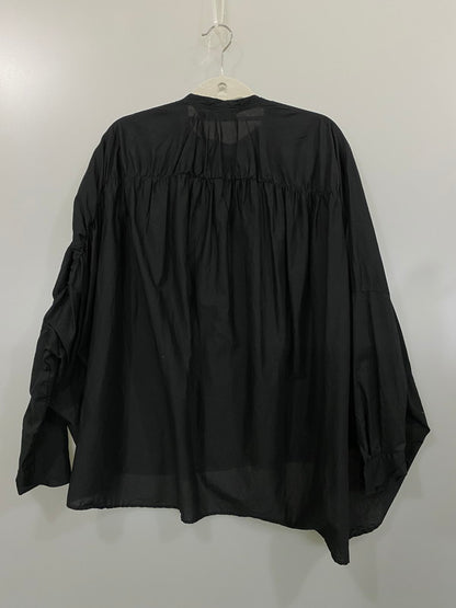 【中古品】【レディース】  MIZUIROIND BACK GATHERED WIDE SHIRT ミズイロインド バックギャザー ワイドシャツ 長袖シャツ トップス 170-240808-yn-08-min カラー：ブラック 万代Net店