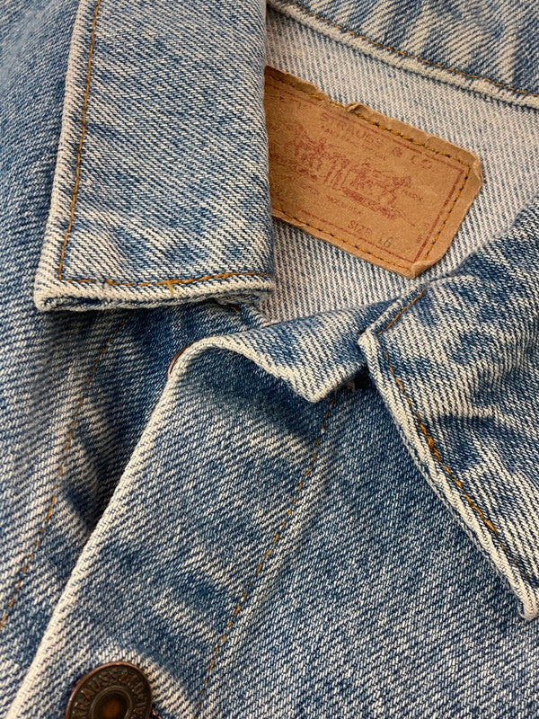 【中古品】【レディース】 LEVI'S リーバイス DENIM TRUCKER JACKET 70706 80's 869刻印 デニム トラッカージャケット 80年代 レディース アウター Gジャン 169-260509-yn-09-min サイズ：18 カラー：インディゴブルー 万代Net店