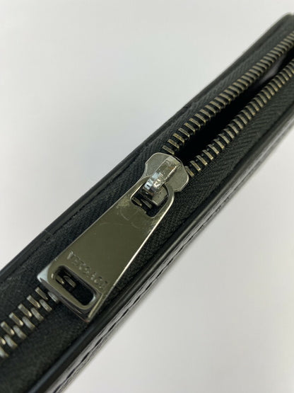 【中古品】【メンズ】 VERSACE ヴェルサーチ ラ グレカ シグネチャー ラウンドファスナー 181-231101-me-23-min カラー：ブラック 万代Net店