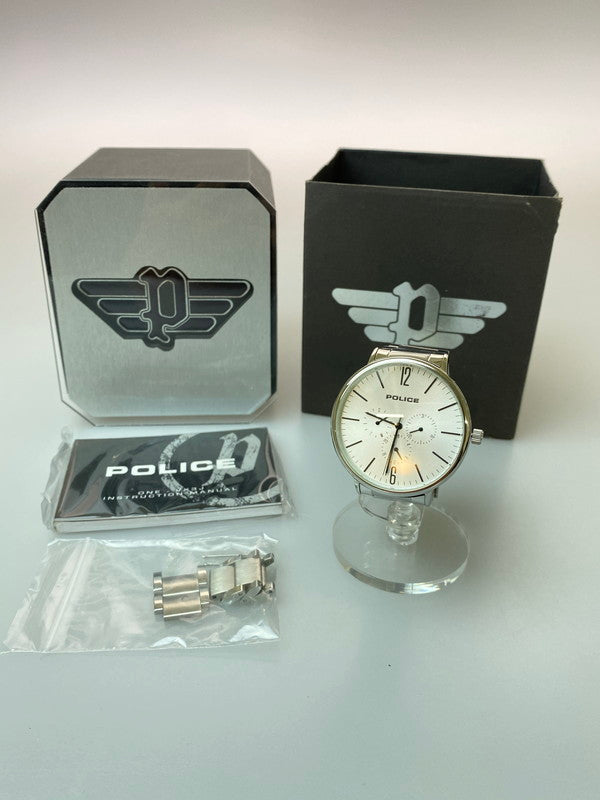 【中古品】【メンズ】 POLICE ポリス 15301J クロノグラフ アナログ クオーツ腕時計 198-260222-kk-42-min カラー：シルバー 万代Net店