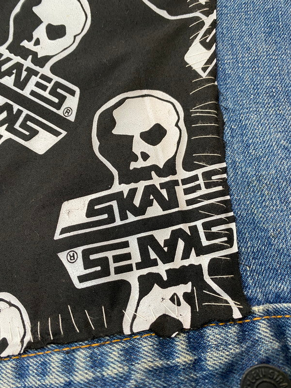 【現状渡し品】【メンズ】 Levi's リーバイス 70505 刻印2 BIG E 60-70S CUTOFF REMAKE DENIM TRUCKER JACKET リメイクデニムトラッカージャケット 146-251220-zi-11-min サイズ：不明 カラー：インディゴ 万代Net店