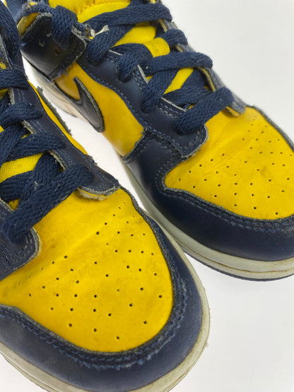 【中古品】【キッズ】 NIKE ナイキ DUNK LOW (PS) MICHIGAN CW1588-700 PSダンク ロー ミシガン (キッズ) 子供用スニーカー 靴 ローカット 173-241124-em-08-min サイズ：21.5cm カラー：イエロー/ネイビー 万代Net店