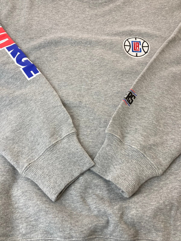 【中古品】【メンズ】 NEW ERA ニューエラ NBA×X-LARGE CLIPPERS STANDARD LOGO SWEATSHIRT リッパーズ スタンダード ロゴ スウェット トップス 142-240308-me-13-min サイズ：M カラー：グレー 灰 万代Net店