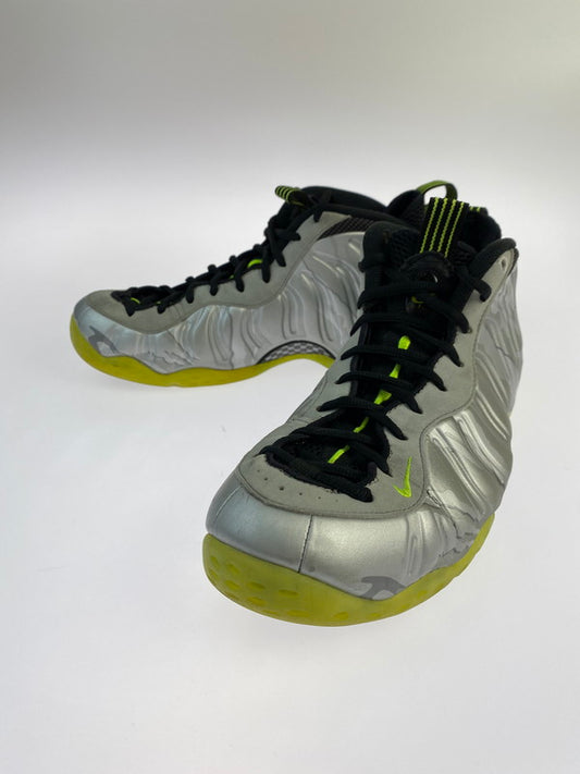 【中古品】【メンズ】 NIKE ナイキ AIR FOAMPOSITE ONE 靴 シューズ スニーカー 160-240301-ks-14-min サイズ：28.5cm カラー：SILVER VOLT CAMO 万代Net店