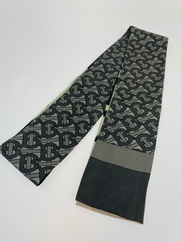 【LIFTる。景品】【中古品】【メンズ/レディース】 BURBERRY バーバリー  MONOGRAM&COW PRINT REVERSIBLE SILK SKINNY SCARF 183-240320-jt-09-min サイズ：全長154cm/幅8cm カラー：ブラック /グレー系/牛柄 万代Net店