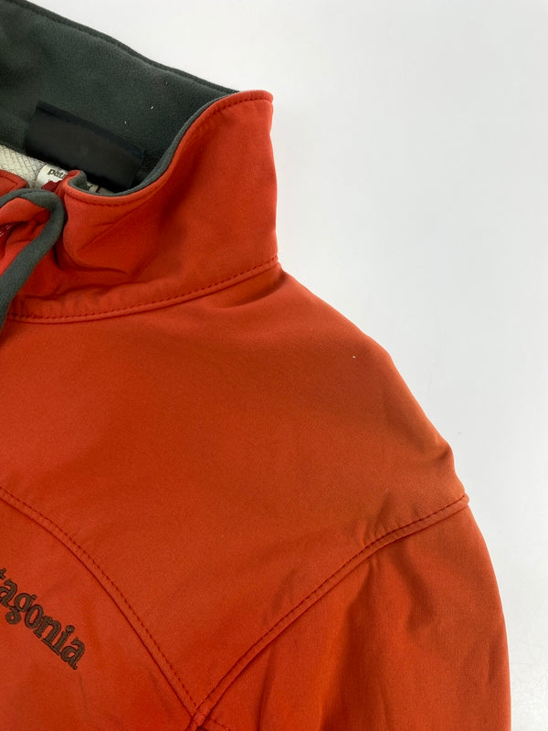 【中古品】【レディース】 PATAGONIA パタゴニア 14AW ソフトシェルジャケット 83395FA14 上着 ライト アウター 169-260822-hu-57-min サイズ：S カラー：レッド系 万代Net店