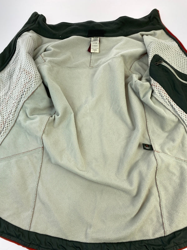 【中古品】【レディース】 PATAGONIA パタゴニア 14AW ソフトシェルジャケット 83395FA14 上着 ライト アウター 169-260822-hu-57-min サイズ：S カラー：レッド系 万代Net店