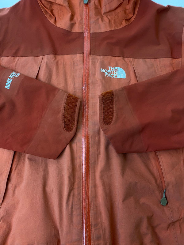 【現状渡し品】【メンズ】 THE NORTH FACE ザ・ノースフェイス SUMMIT SERIES CLIMB LIGHT JACKET サミットシリーズ クライムライト ジャケット メンズアウター ナイロン製 パーカー 144-240902-em-10-min サイズ：S カラー：オレンジ系 万代Net店