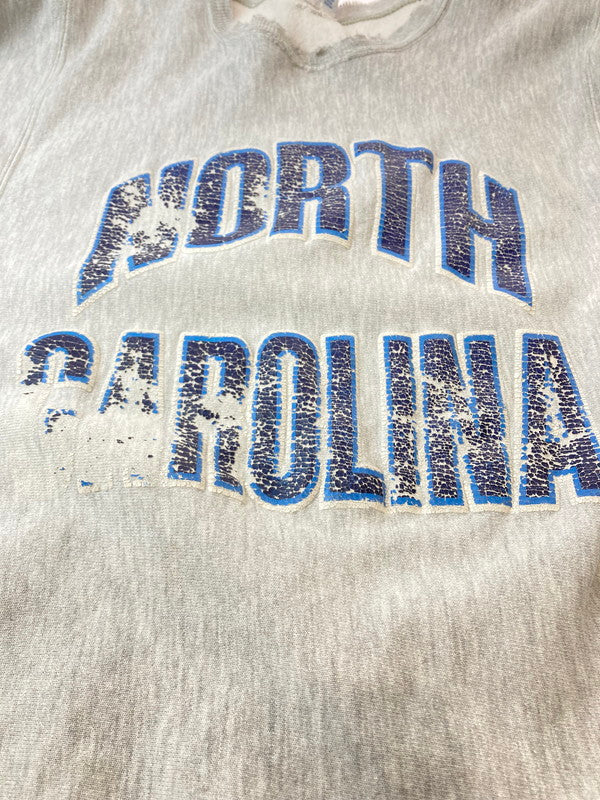 【現状渡し品】【メンズ】 Champion チャンピオン REVERSE WEAVE NORTH CAROLINA COLLEGE LOGO SWEATSHIRT リバースウィーブ スウェットシャツ カレッジロゴ トレーナー トップス 146-240405-yn-13-min サイズ：M カラー：グレー 万代Net店