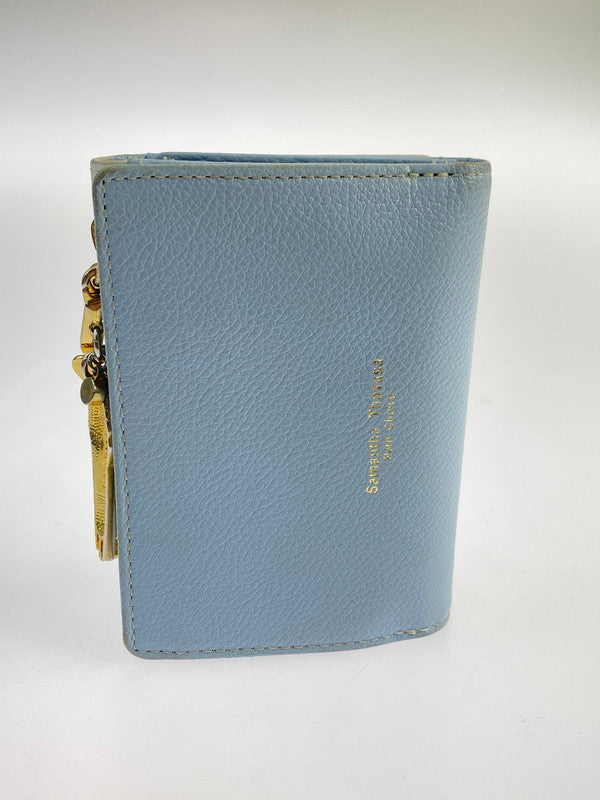 【中古品】【メンズ】  SAMANTHA THAVASA PETIT CHOICE × PARCO × 機動戦士ガンダム WALLET ZGMF-X10A サマンサタバサ プチチョイス 地球連合軍 三つ折り財布  200-240419-yn-03-min カラー：ライトブルー 万代Net店