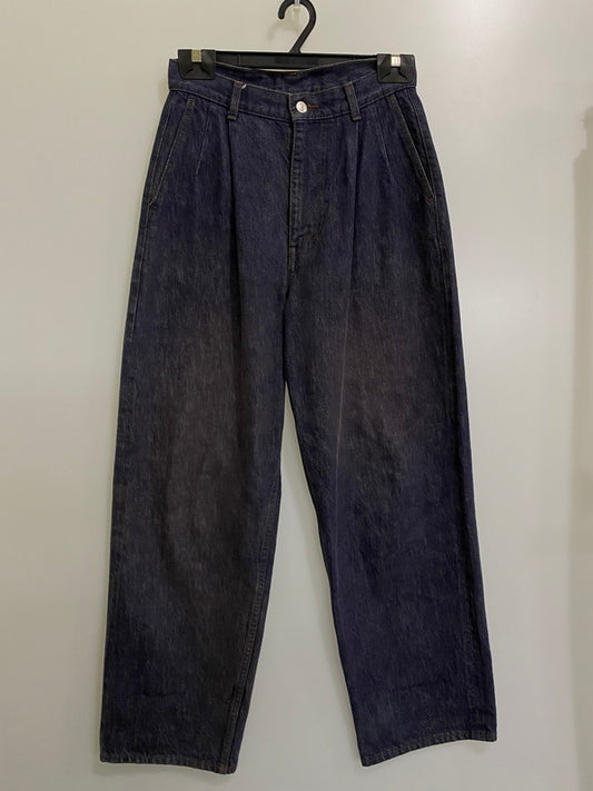 【中古品】【メンズ】  GRAPHPAPER COLORFAST DENIM 2 TUCKS PANTS GU193-40057B グラフペーパー デニム2タックパンツ ボトムス 151-240511-yn-09-min カラー：インディゴ 万代Net店