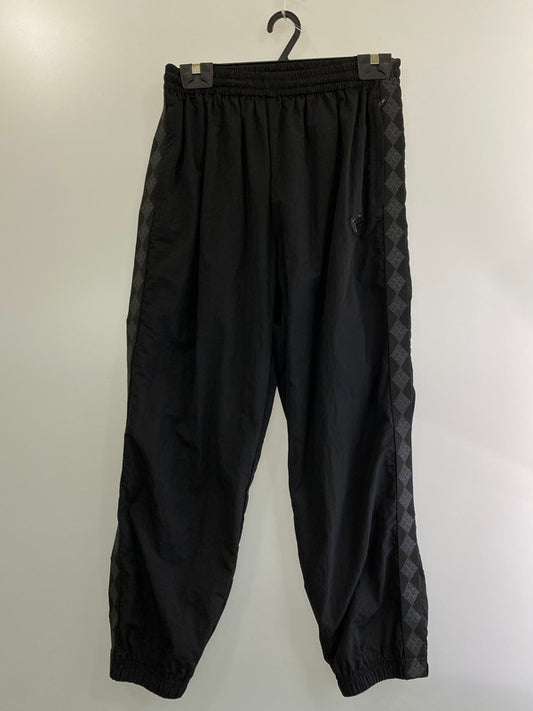 【中古品】【メンズ】  BUDSPOOL バッズプール SIDE STRIPED NYLON TRACK PANTS トラックパンツ ボトムス 153-240410-ks-17-min サイズ：XL カラー：ブラック 万代Net店