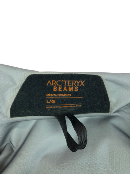 【中古美品】【メンズ】 ARC'TERYX アークテリクス × BEAMS ビームス コラボ 別注 23SS BETA JACKET 11-18-0196-729-90-20 ベータ ジャケット ナイロン アウター 144-251114-yy-19-tag サイズ：L カラー：Boro Blue 万代Net店