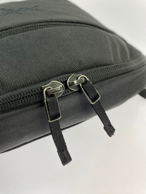 【中古品】【メンズ/レディース】 ARC'TERYX アークテリクス X000006100 MANTIS 2 WAISTPACK バッグ 188-241222-ks-19-min カラー：ブラック 万代Net店