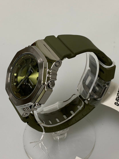 【中古美品】【メンズ/レディース】 CASIO カシオ G-SHOCK GM-S2100-3ADR ジーショック 海外モデル アナデジ クォーツ腕時計 196-260715-yn-38-min カラー：シルバー/オリーブグリーン 万代Net店
