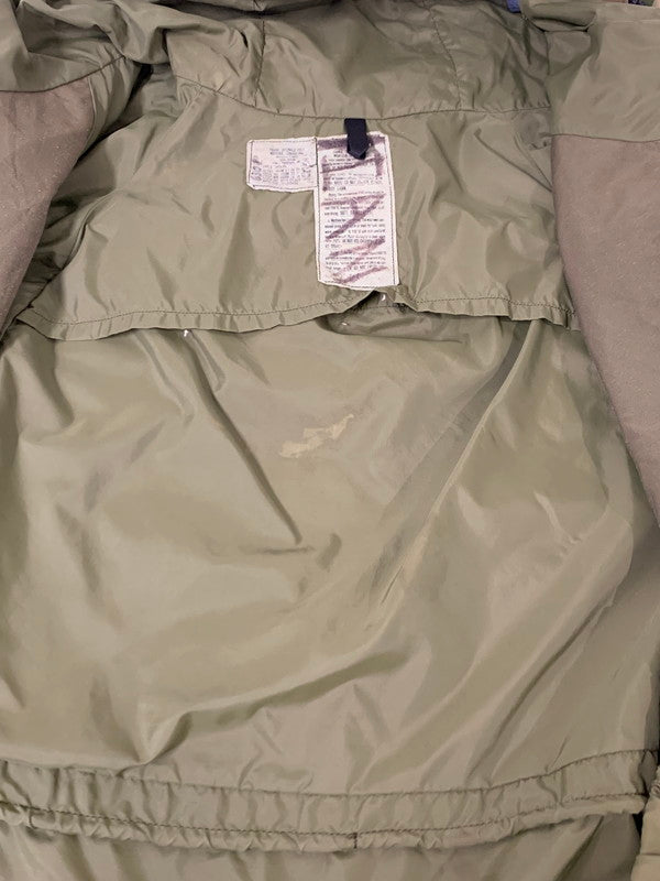 【中古品】【メンズ】  U.S.ARMY RAVEN INDUSTRIES INC ECWCS GEN1 GORE-TEX PARKA DLA100-87-C-0602 アメリカ軍 ジップアップジャケット アウター 146-240617-yn-25-min サイズ：SMALL-REGULAR カラー：カモフラージュ 万代Net店