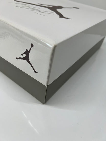 【中古美品】【メンズ】 NIKE ナイキ × A MA MANIERE ア マ マニエール 別注 コラボ WMNS AIR JORDAN 3 RETRO SP DH3434-110 ウィメンズ エアジョーダン 3 レトロ スペシャル スニーカー 靴 160-260725-kk-10-hon カラー：WHITE/WHITE-MEDIUM GREY 万代Net店