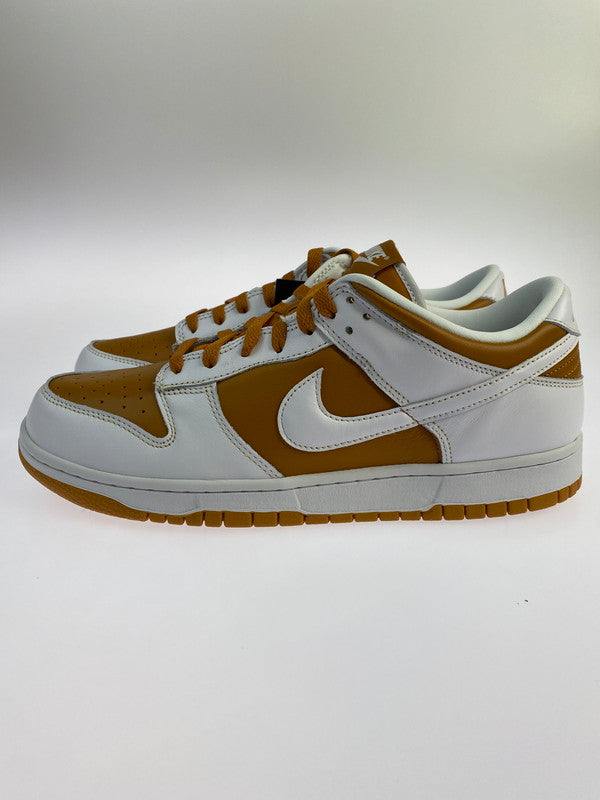 【未使用品】【メンズ】 NIKE ナイキ FQ6965-700 DUNK LOW QS"DARK CURRY REVERSE CURRY"(2024) ダンク ロー クイックストライク ダークカレー/ホワイト スニーカー シューズ 靴 160-240601-me-04-min サイズ：28.5cm カラー：DARK CURRY/WHITE 万代Net店