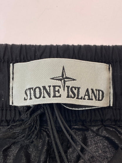 【中古美品】【メンズ】 STONE ISLAND ストーンアイランド STONE ISLAND 24SS PARACADUTE CARGO SHORTS パラカデューテ カーゴ ショート パンツ 8015L1803 152-240617-cn-20-min サイズ：29 カラー：ブラック 万代Net店