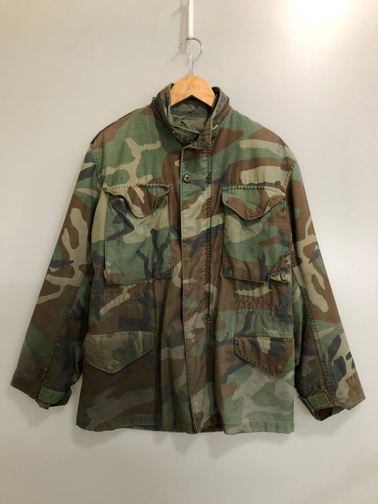 【現状渡し品】【メンズ】 US ARMY ユーエスアーミー M65 FIELD JACKET SCOVILL ZIP スコービル ジップ フィールドジャケット メンズ アウター ミリタリー アウトドア 146-260510-em-61-min カラー：ブラウン系（カモ） 万代Net店