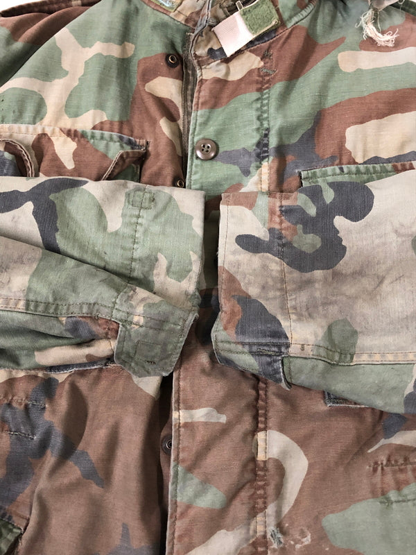 【現状渡し品】【メンズ】 US ARMY ユーエスアーミー M65 FIELD JACKET SCOVILL ZIP スコービル ジップ フィールドジャケット メンズ アウター ミリタリー アウトドア 146-260510-em-61-min カラー：ブラウン系（カモ） 万代Net店