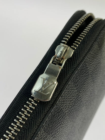 【中古品】【メンズ/レディース】 LOUIS VUITTON ルイ・ヴィトン N60111 CA111198 ダミエグラフィット ジッピーオーガナイザーNM イニシャル入り 長財布 ロングウォレット 179-240622-me-10-min カラー：ブラック/グレー 万代Net店