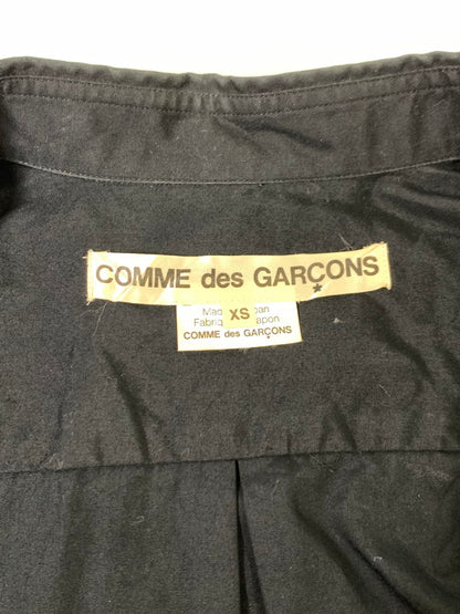 【中古品】【メンズ】 COMME des GARCONS コムデギャルソン CHEST POCKET SHIRT GC-B028 胸ポケット 長袖シャツ トップス 140-240703-yn-06-min サイズ：XS カラー：ブラック 万代Net店