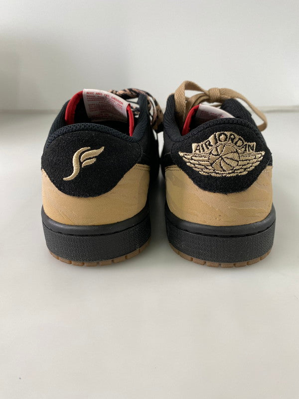 【中古美品】【レディース】 NIKE ナイキ AIR JORDAN 1 RETRO LOW OG SP SOLE FLY DN3400-001 エアジョーダン 1 レトロ ロー オリジナル ソールフライ スニーカー 靴 166-240628-yn-01-min サイズ：24.0cm US6 カラー：BLACK/SPORT RED-DESERT 万代Net店