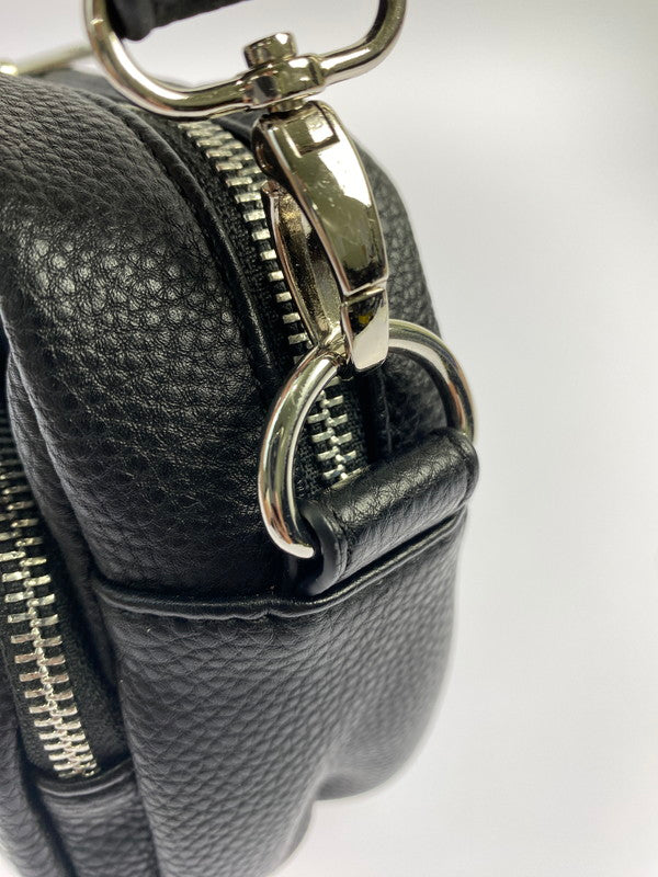 【中古美品】【レディース】 X-GIRL FAUX LEATHER SHOULDER BAG 105215053005 エックスガール フェイクレザー ショルダーバッグ カバン 188-240628-yn-23-min カラー：ブラック 万代Net店