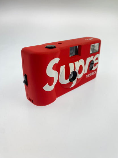【中古品】【メンズ/レディース】 SUPREME YASHICA シュプリーム ヤシカ MF‐1 CAMERA カメラ 149-260420-KS-06-min サイズ：幅約11.5cm 高さ約6cm 奥行き約2.8cm カラー：レッド 万代Net店