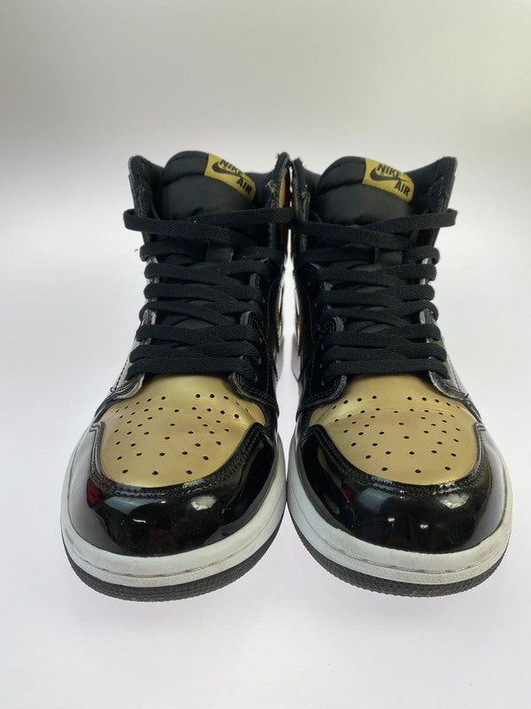 【中古品】【メンズ】 NIKE ナイキ 861428-007 AIR JORDAN 1 RETRO HIGH OG NRG GOLD TOE エアジョーダン 1 レトロ ハイ スニーカー シューズ 靴 160-240718-me-7-min サイズ：28.0cm カラー：BLACK-METALLIC GOLD 万代Net店