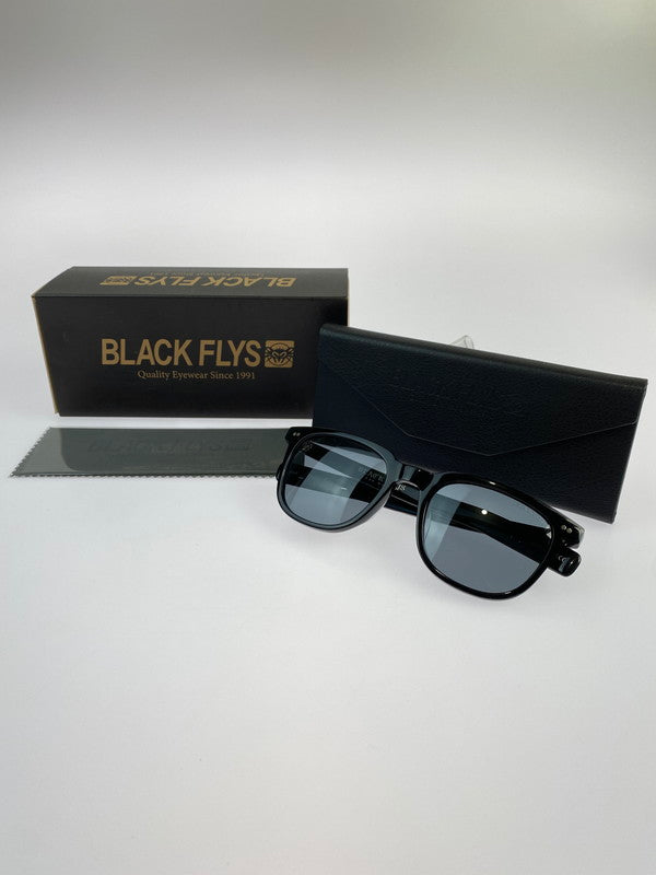 【中古品】【メンズ】  BLACKFLYS ブラックフライズ FLY STACY SUNGLASSES フライ ステーシー サングラス SA03 アイウェア 203-240801-jt-07-min サイズ：52□21-145 カラー：ブラック 万代Net店