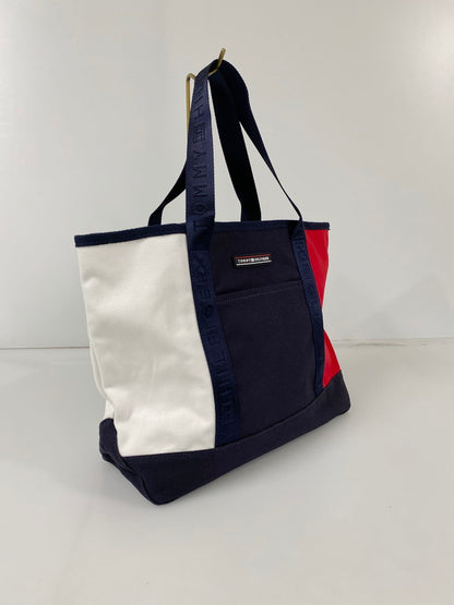 【中古品】【メンズ/レディース】 TOMMY HILFIGER トミーヒルフィガー MEDIUM CANVAS TOTE BAG 69J2255 オンライン限定 ミディアムキャンバストートバッグ カバン 188-240803-yn-19-min カラー：ホワイト/ネイビー/レッド 万代Net店