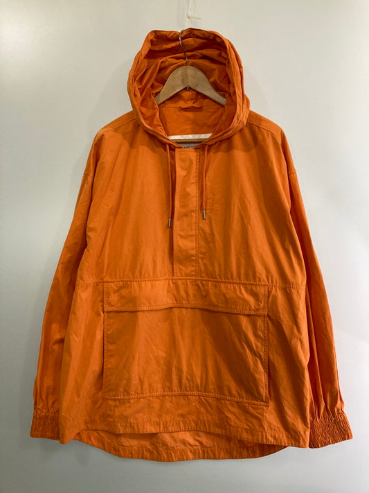 【中古品】【メンズ】 Calvin klein Jeans カルバンクラインジーンズ ESTABLISHED 1978 LOGO ANORAK ロゴ アノラック トップス 141-240726-ks-21-min サイズ：S カラー：オレンジ 万代Net店