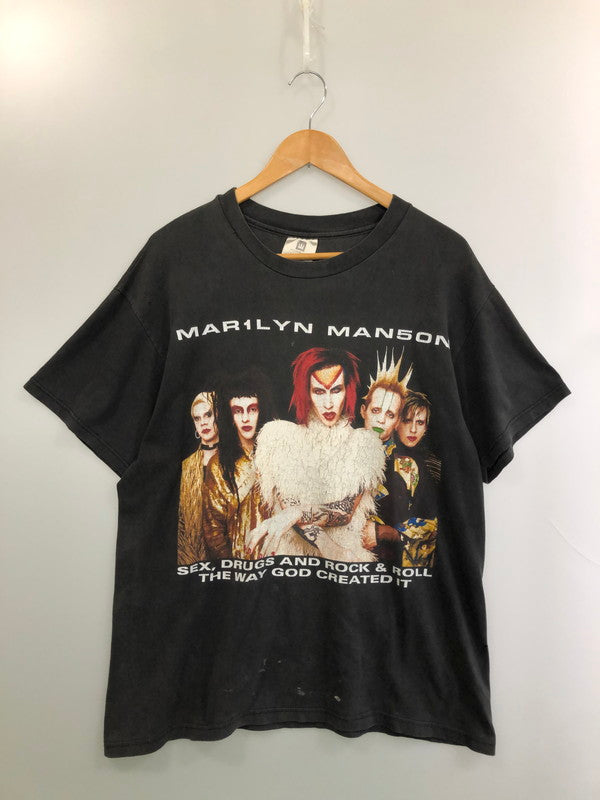 【現状渡し品】【メンズ】 MARILYN MANSON マリリンマンソン ROCK IS DEAD TOUR 99 TEE ロック イズ デッド ツアー 99 ツアーTシャツ 146-260411-KS-02-min サイズ：L カラー：チャコールグレー 万代Net店