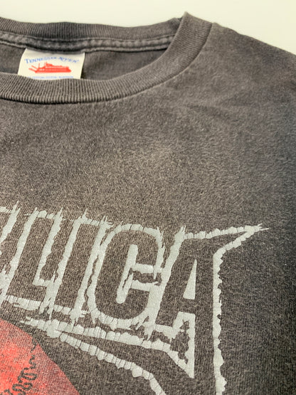 【中古品】【メンズ】 METALLICA 2004 TOUR TEE "PUSHEAD" メタリカ 2004 ツアーティーシャツ パスヘッド ヴィンテージ ティーシャツ トップス 146-260522-SH-01-min サイズ：L カラー：ブラック 万代Net店