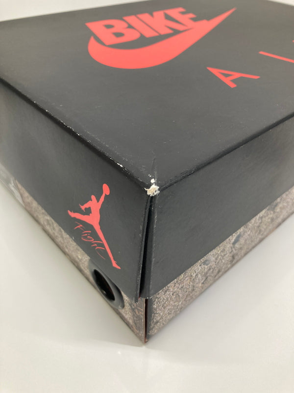 【中古美品】【メンズ】 NIKE ナイキ × NIGEL SYLVESTER ナイジェル シルヴェスター AIR JORDAN 4 RM SP HF4334-300 エアジョーダン 4 リミックス スペシャル スニーカー 靴 160-260726-kk-01-hon カラー：PRO GREEN/MTLC /PLATINUM 万代Net店