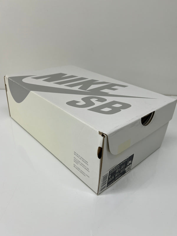 【中古美品】【メンズ】 NIKE SB ナイキ スケートボーディング × YUTO HORIGOME 堀米雄斗 別注 コラボ DUNK LOW PRO QS FQ1180-001 ダンク ロー プロ クイックストライク スニーカー 靴 160-260725-kk-11-hon カラー：WOLF GREY/IRON GREY-SAIL 万代Net店