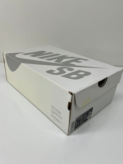 【中古美品】【メンズ】 NIKE SB ナイキ スケートボーディング × YUTO HORIGOME 堀米雄斗 別注 コラボ DUNK LOW PRO QS FQ1180-001 ダンク ロー プロ クイックストライク スニーカー 靴 160-260725-kk-11-hon カラー：WOLF GREY/IRON GREY-SAIL 万代Net店