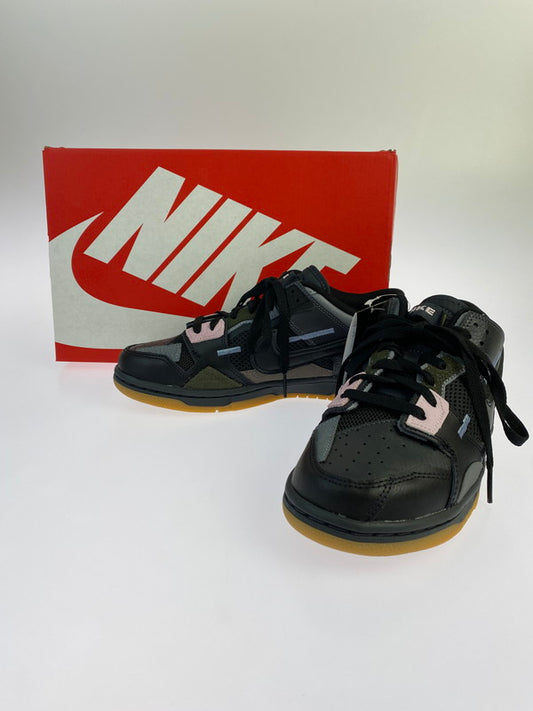 【中古美品】【メンズ/レディース】 NIKE ナイキ DB0500-001 DUNK LOW SCRAP COOL GREY 靴 シューズ 166-240812-AS-22-min サイズ：24.5cm カラー：ブラック/グリーン/ピンク 万代Net店