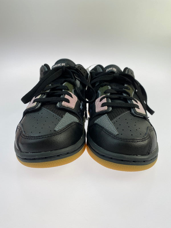 【中古美品】【メンズ/レディース】 NIKE ナイキ DB0500-001 DUNK LOW SCRAP COOL GREY 靴 シューズ 166-240812-AS-22-min サイズ：24.5cm カラー：ブラック/グリーン/ピンク 万代Net店