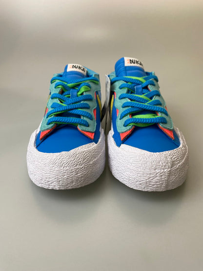 【中古美品】【メンズ】 NIKE ナイキ SACAI KAWS DM7901-400 BLAZER LOW SNEAKER ブレザー スニーカー シューズ 靴 160-240818-ab-5-min サイズ：26cm カラー：NEPTUNE BLUE/BLUECAP-WHITE 万代Net店