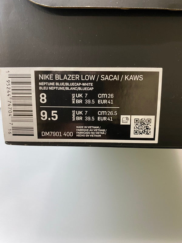 【中古美品】【メンズ】 NIKE ナイキ SACAI KAWS DM7901-400 BLAZER LOW SNEAKER ブレザー スニーカー シューズ 靴 160-240818-ab-5-min サイズ：26cm カラー：NEPTUNE BLUE/BLUECAP-WHITE 万代Net店