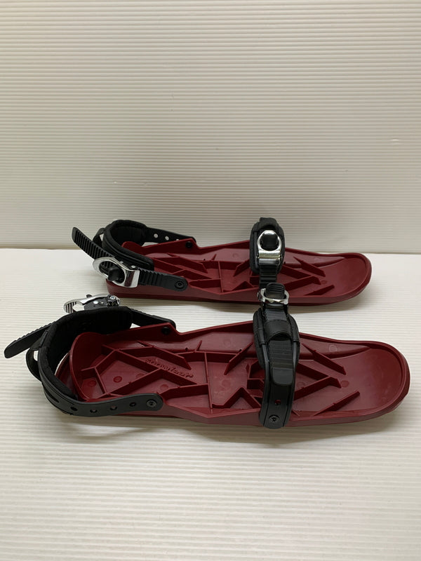 【現状渡し品】 snowfeet スノーフィート ミニスキー スキースケート 127-260924-ta-01-min 万代Net店