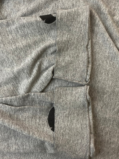 【中古品】【メンズ】 ZERO TRAINWRECK ゼロトレインレック 90S DEATHBOX SKATEBOARDS L S T-SHIRT 90年代 デスボックス スケートボード ロングスリーブ Tシャツ トップス 長袖 146-240825-ma-11-min サイズ：サイズ不明 カラー：グレー 万代Net店