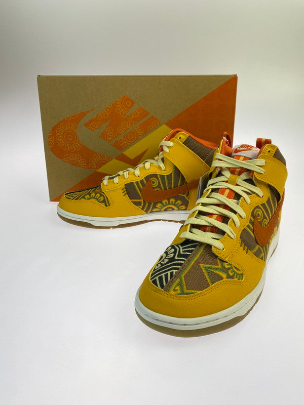 【未使用品】【メンズ】 NIKE ナイキ DUNK HI PREMIUM SOMOS FAMILLIA DZ5354-045 ダンク ハイ プレミアム ソモス ファミリア スニーカー 靴 160-251213-kk-03-min カラー：OFF NOIR/STARFISH-DK DRIFTWOOD 万代Net店