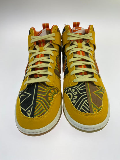 【未使用品】【メンズ】 NIKE ナイキ DUNK HI PREMIUM SOMOS FAMILLIA DZ5354-045 ダンク ハイ プレミアム ソモス ファミリア スニーカー 靴 160-251213-kk-03-min カラー：OFF NOIR/STARFISH-DK DRIFTWOOD 万代Net店